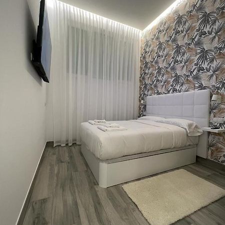 Habitacion Bruselas Style มาดริด ภายนอก รูปภาพ