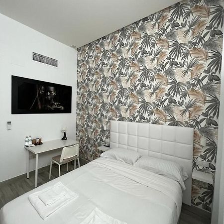 Habitacion Bruselas Style มาดริด ภายนอก รูปภาพ