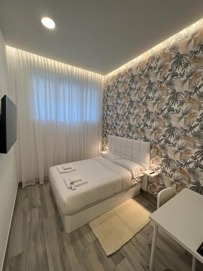 Habitacion Bruselas Style มาดริด ภายนอก รูปภาพ
