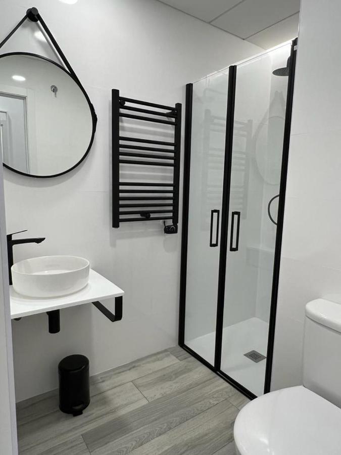 Habitacion Bruselas Style มาดริด ภายนอก รูปภาพ