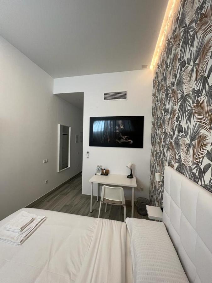 Habitacion Bruselas Style มาดริด ภายนอก รูปภาพ